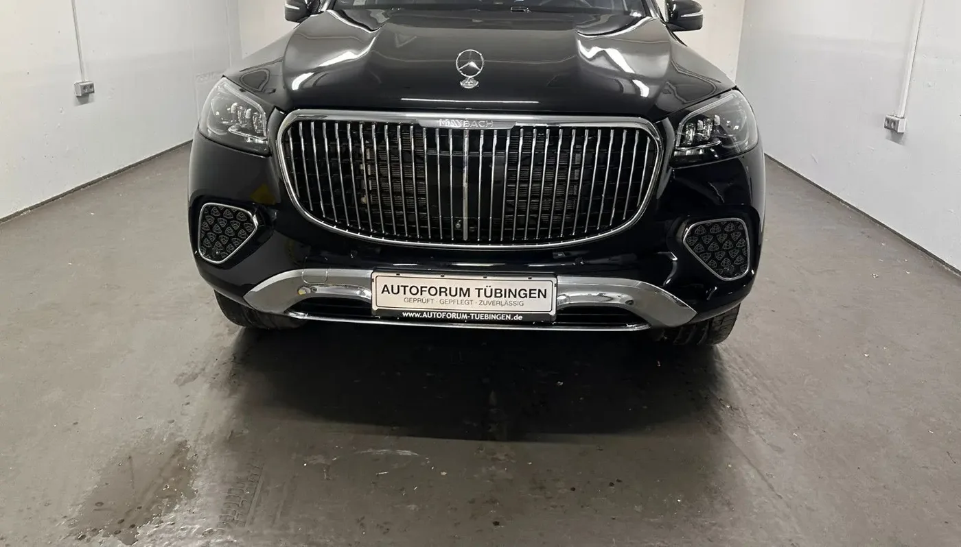 Mercedes-Benz 600 4M MAYBACH · Außenansicht 3