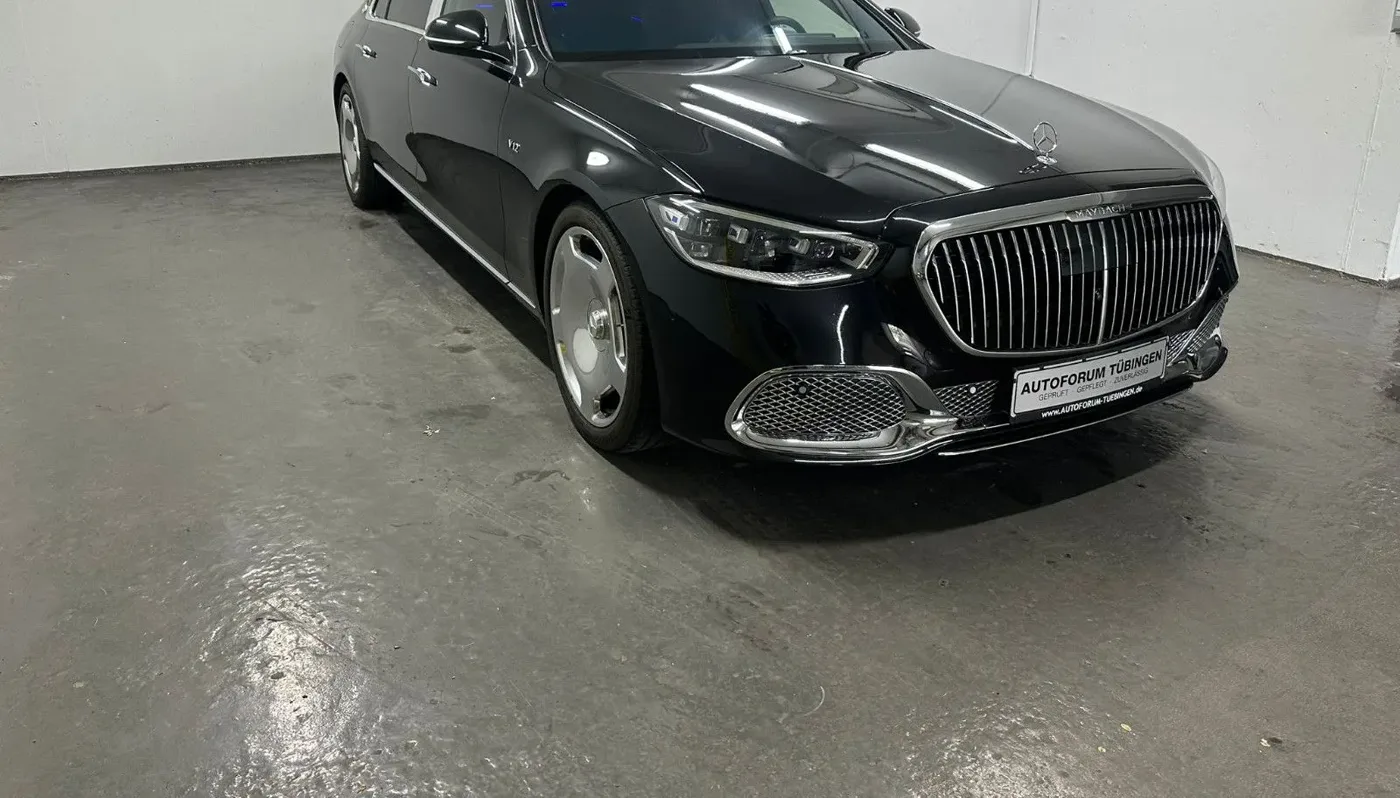 Mercedes-Benz 680 Maybach 4 matic · Außenansicht 2